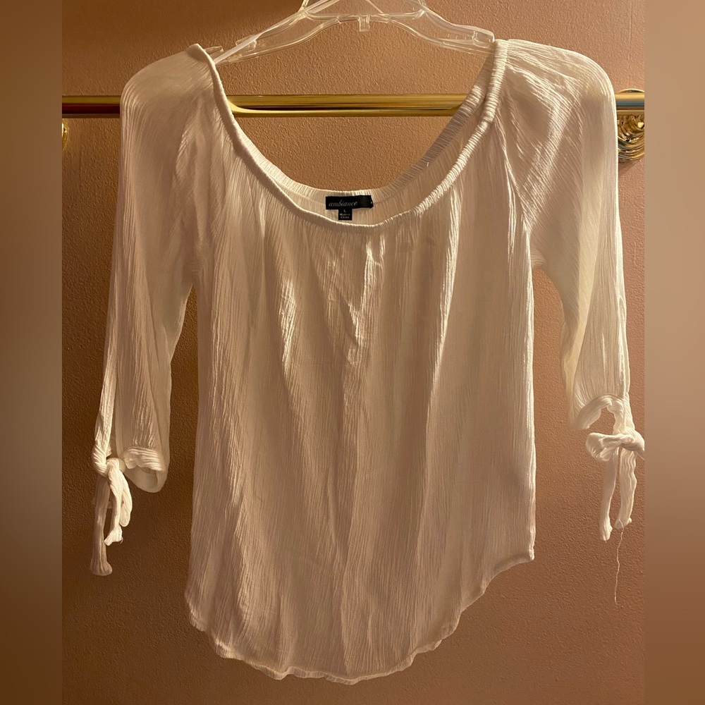 Ambiance WOMens White Blouse Size Large